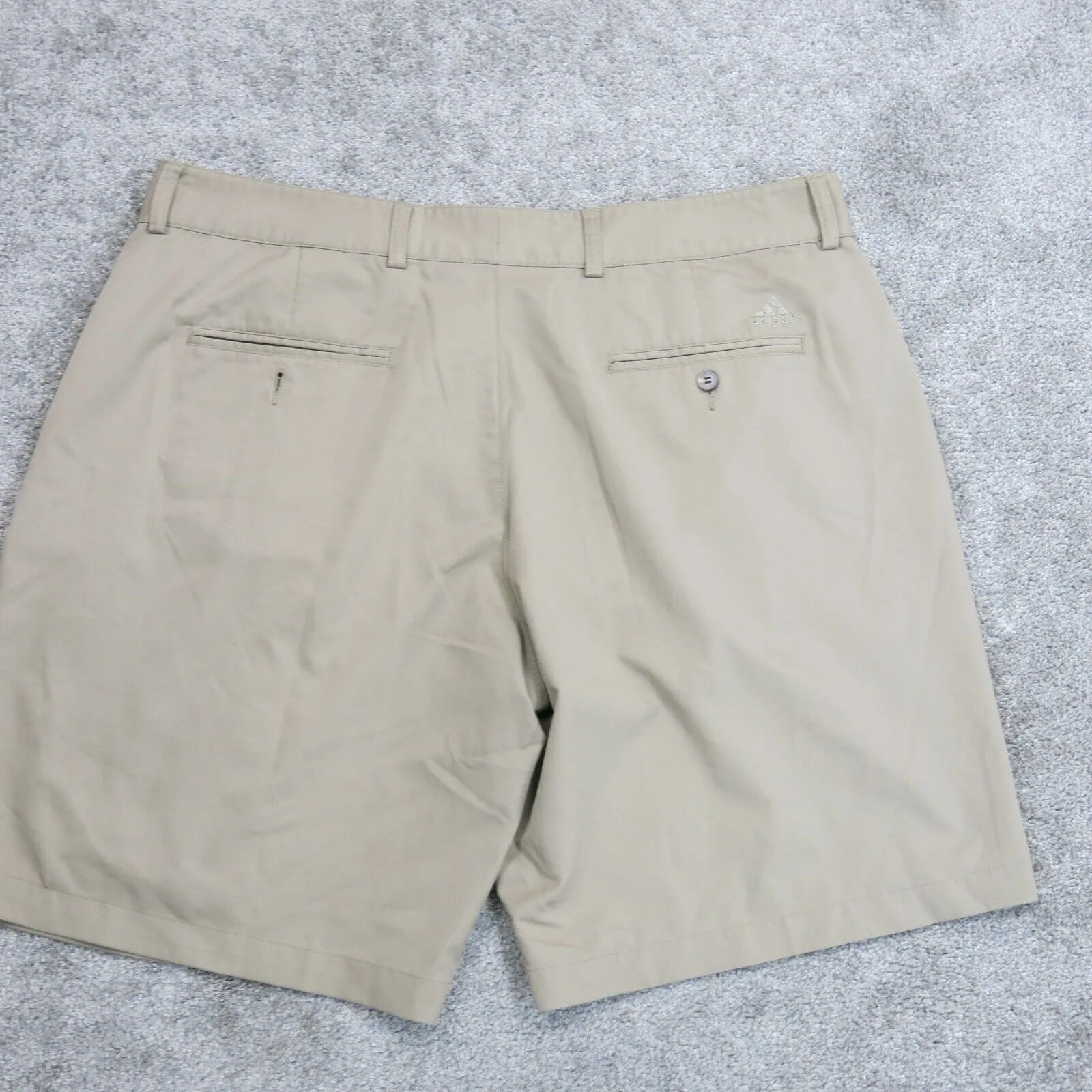 Adidas Mens CLIMALITE Classic Fit Stretch Bermuda Shorts Mid Rise Tan Size 40