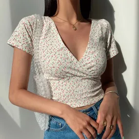 Retro Floral V-neck Slimming Wild Crop Top